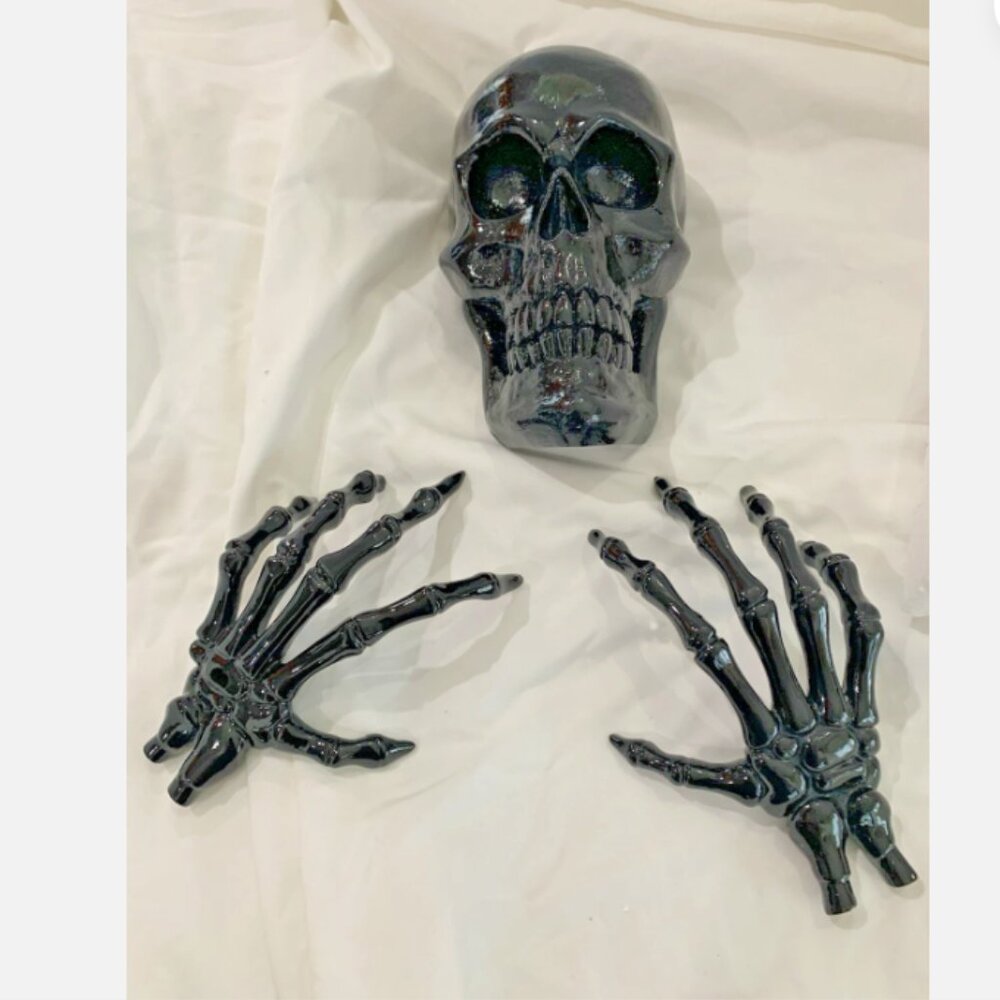 Grandin Road Gothic Skull and Hands, Set of Three item# 168132 (Black) Halloween - Picture 2 of 10